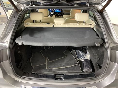 Used 2021 Mercedes-Benz GLA 250 4MATIC image 32