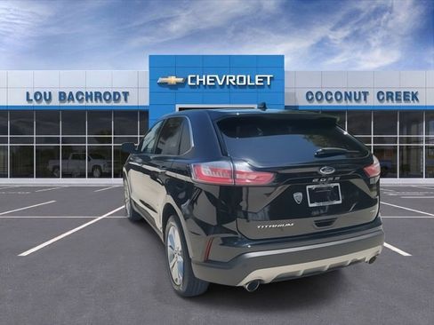 Used 2022 Ford Edge Titanium image 31