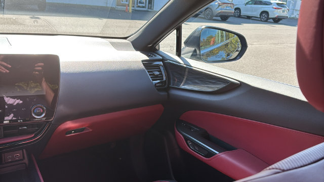 Used 2026 Lexus NX 350 AWD w/ Accessory Package (2T) image 22