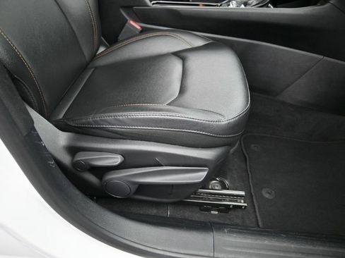 Used 2024 Jeep Compass Limited image 29