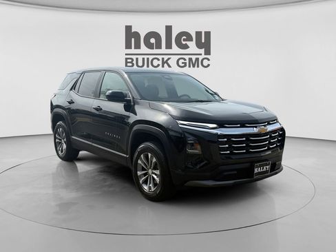 Used 2025 Chevrolet Equinox LT FWD image 7