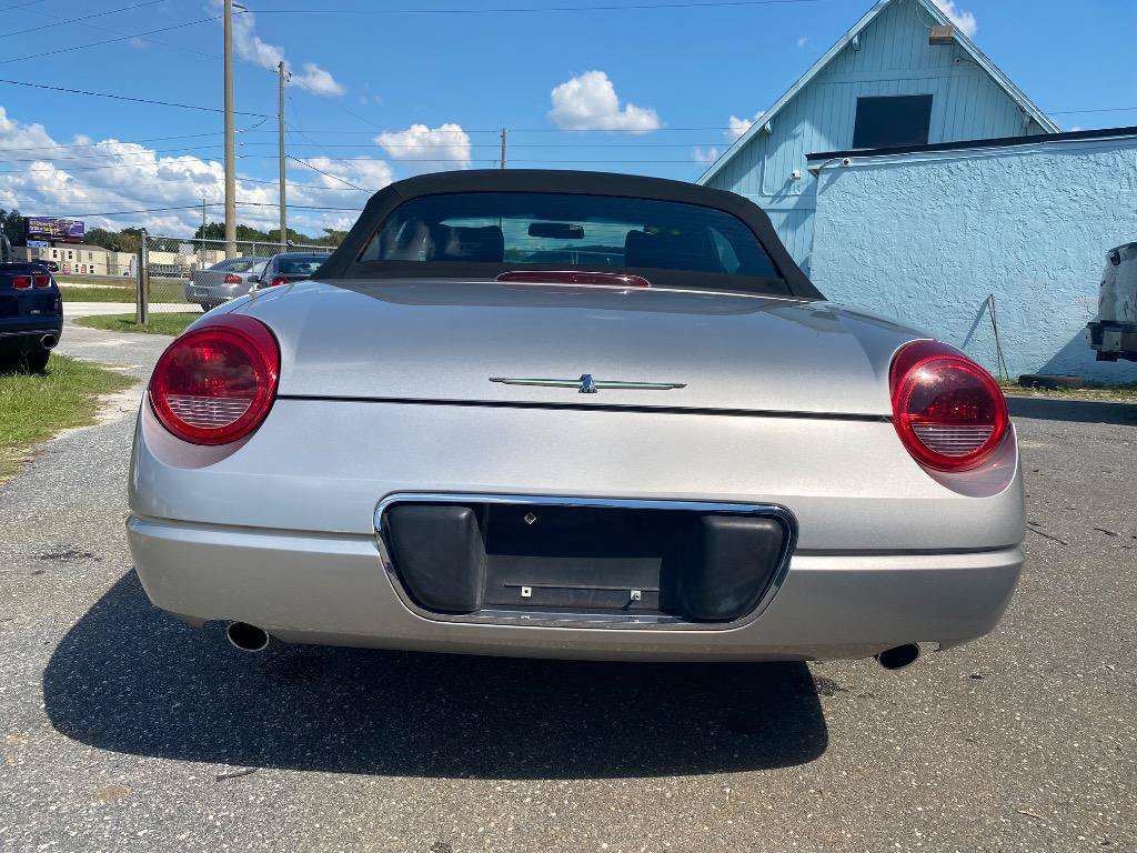 Used 2004 Ford Thunderbird RWD image 12