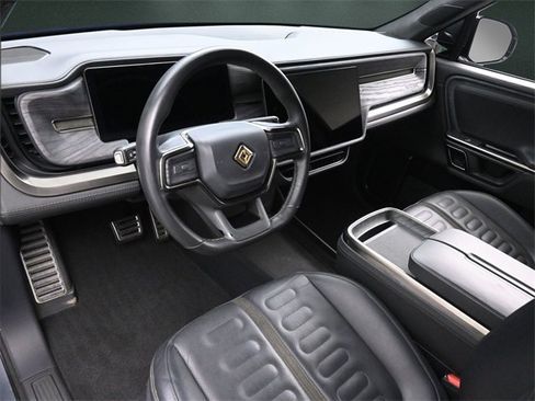 Used 2022 Rivian R1T Launch Edition image 10