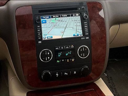 Used 2009 Chevrolet Tahoe LTZ AWD/4WD image 9