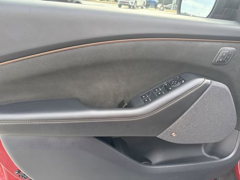 Used 2022 Ford Mustang Mach-E GT image 10