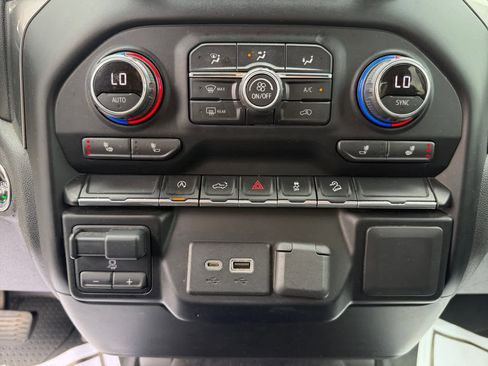 Used 2020 Chevrolet Silverado 1500 RST w/ All-Star Edition image 23