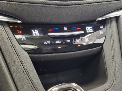 New 2026 Cadillac XT5 Sportv w/ LPO, Onyx Lite Package image 24