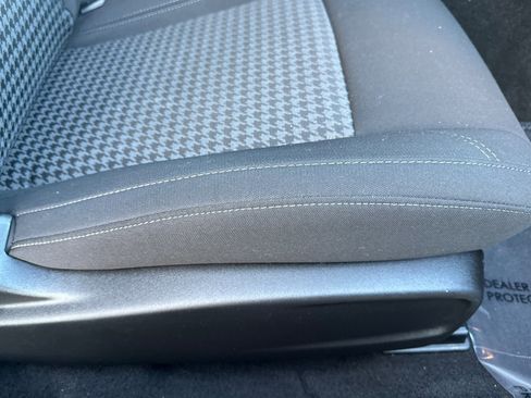 Used 2023 Dodge Challenger SXT w/ Blacktop Package image 22