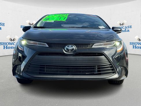 Used 2024 Toyota Corolla LE image 6