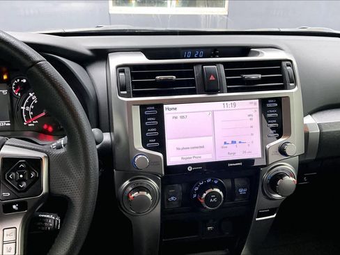 Used 2022 Toyota 4Runner SR5 image 6