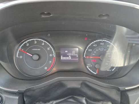 Used 2021 Subaru Crosstrek 2.0i Premium AWD/4WD image 19