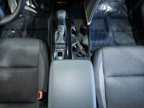 Used 2025 Toyota Camry LE image 24