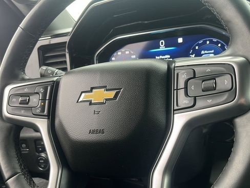 Used 2023 Chevrolet Silverado 1500 LT image 15