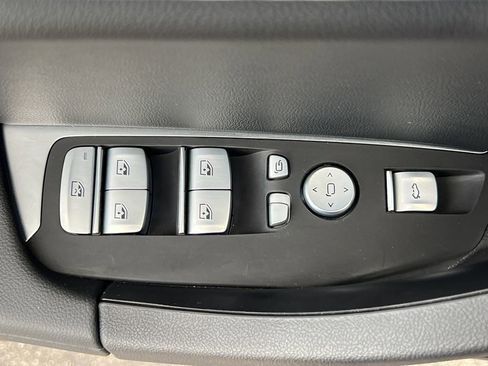 Used 2023 BMW X3 xDrive30i w/ Premium Package image 15