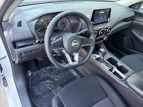 Used 2024 Nissan Sentra SV image 13