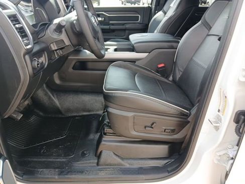 New 2026 RAM 3500 Big Horn w/ Laramie Trim Package image 30