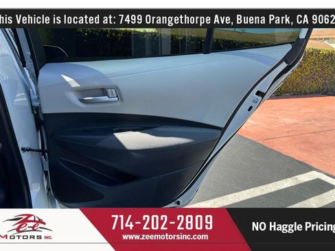 Used 2021 Toyota Corolla LE image 47