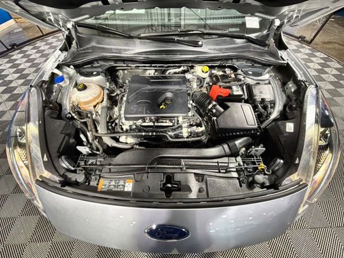 Used 2020 Ford Escape SE image 37