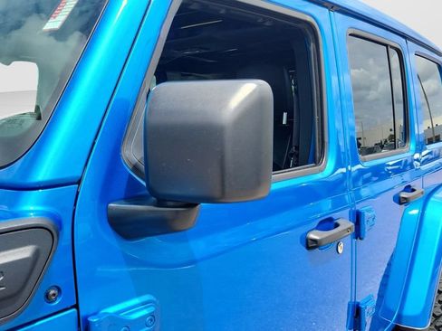 Used 2023 Jeep Wrangler Unlimited Sahara AWD/4WD image 24