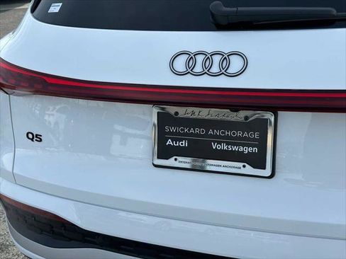 Used 2025 Audi Q5 Premium w/ Convenience Package AWD/4WD image 13