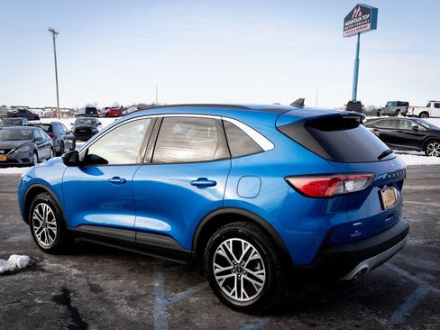 Used 2021 Ford Escape SEL image 6