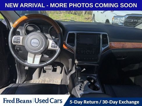 Used 2012 Jeep Grand Cherokee Overland image 11