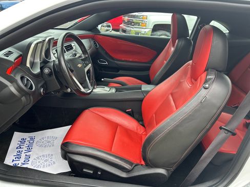 Used 2014 Chevrolet Camaro LT w/ RS Package RWD image 9