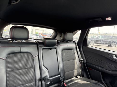 Used 2023 Ford Escape ST-Line w/ Tech Pack #1 image 8