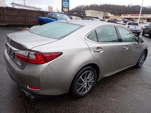 Used 2017 Lexus ES 350 image 7