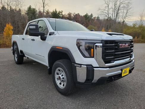 New 2026 GMC Sierra 3500 Pro w/ Convenience Package image 3