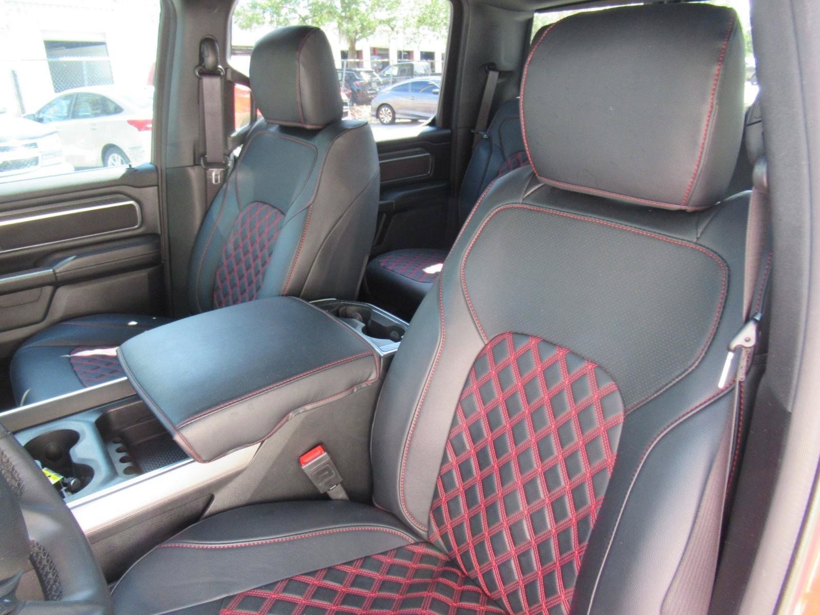 Used 2025 RAM 1500 Big Horn AWD/4WD image 17