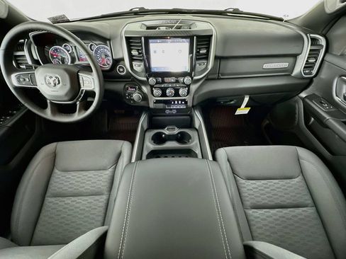 New 2026 RAM 1500 Big Horn AWD/4WD image 9