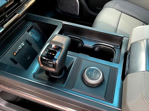 New 2025 GMC Hummer EV 3X AWD/4WD image 11