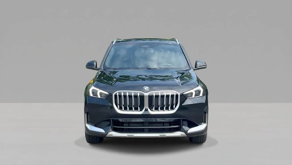 Used 2026 BMW X1 xDrive28i AWD/4WD image 3