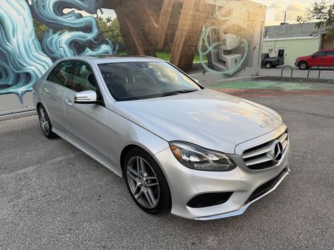Used 2014 Mercedes-Benz E 350 4MATIC Sedan w/ Premium 1 Package image 6