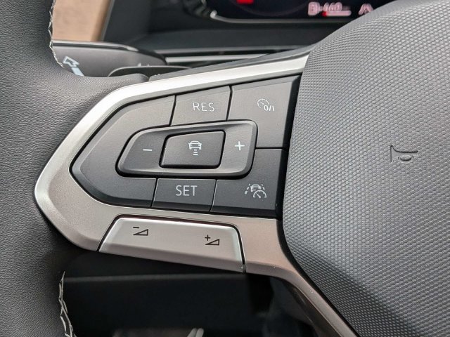 New 2026 Volkswagen Atlas SE FWD image 27