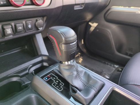 Used 2022 Toyota Tacoma TRD Pro image 12