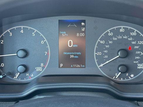 Used 2025 Toyota Corolla LE FWD image 21