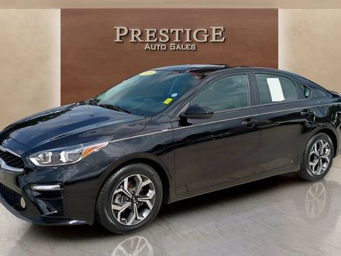 Used 2021 Kia Forte LXS FWD image 9