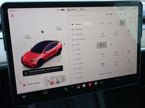 Used 2023 Tesla Model Y Long Range AWD/4WD image 19