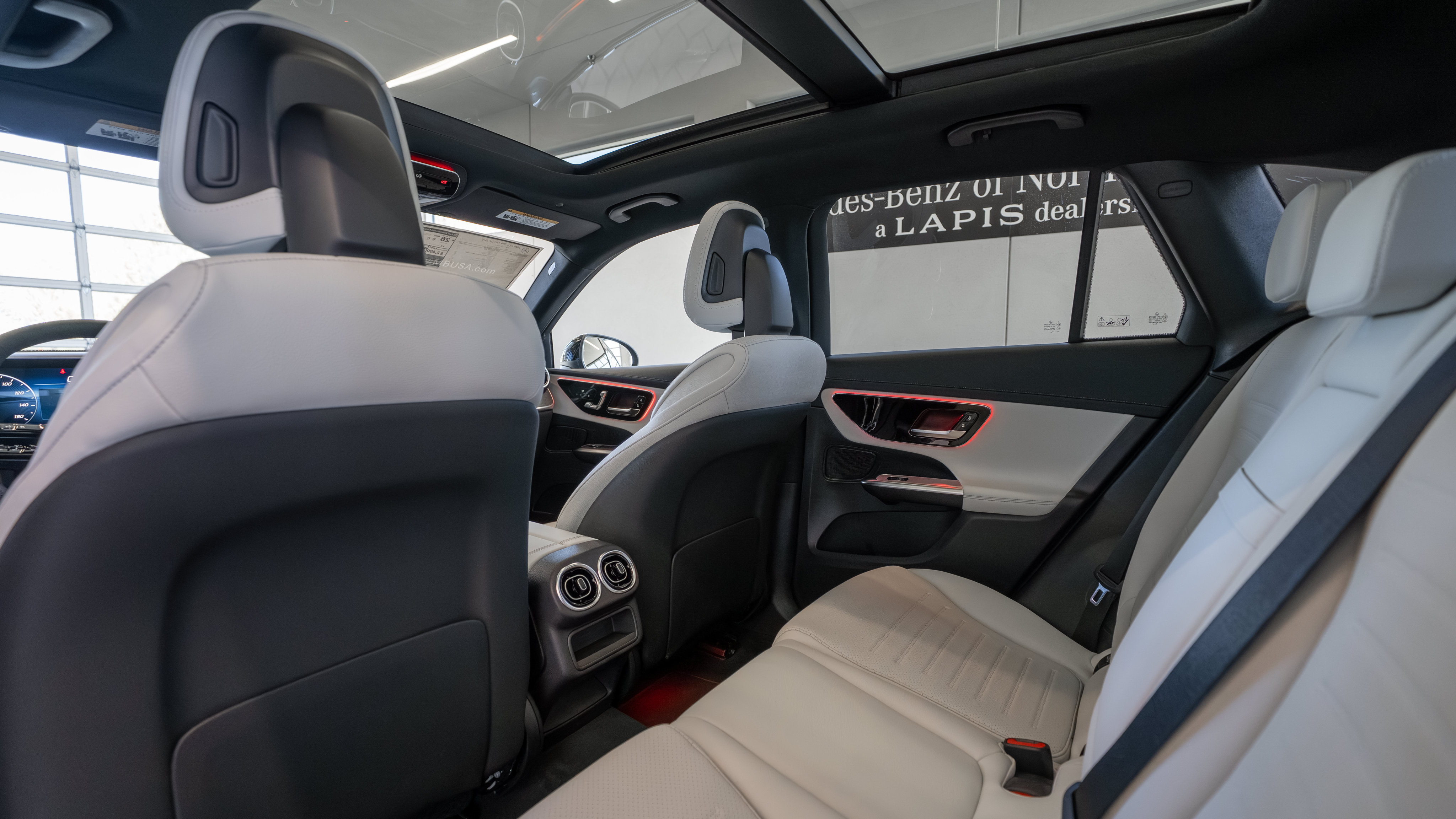 Certified 2026 Mercedes-Benz GLC 300 4MATIC image 26
