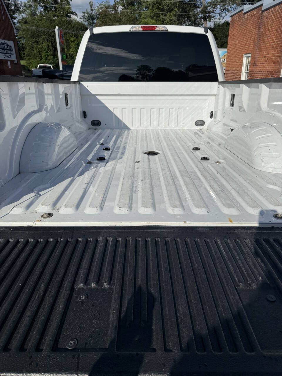 Used 2017 Ford F250 XLT AWD/4WD image 15