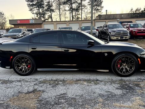 Used 2016 Dodge Charger SRT Hellcat w/ Harman/Kardon Audio Group RWD image 9