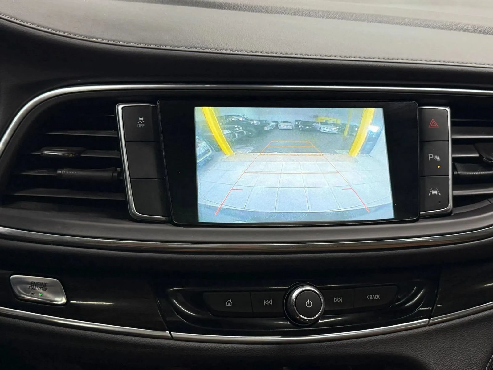 Used 2018 Buick Enclave Premium FWD image 35