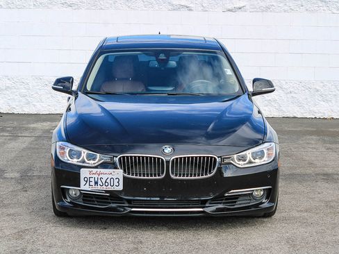 Used 2013 BMW 335i Sedan RWD image 2