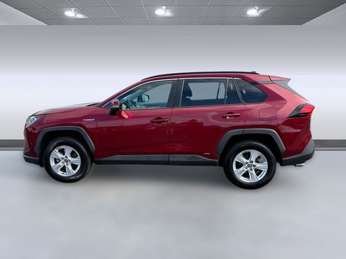 Certified 2021 Toyota RAV4 XLE image 2