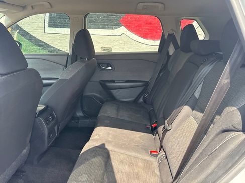Used 2023 Nissan Rogue SV AWD/4WD image 25