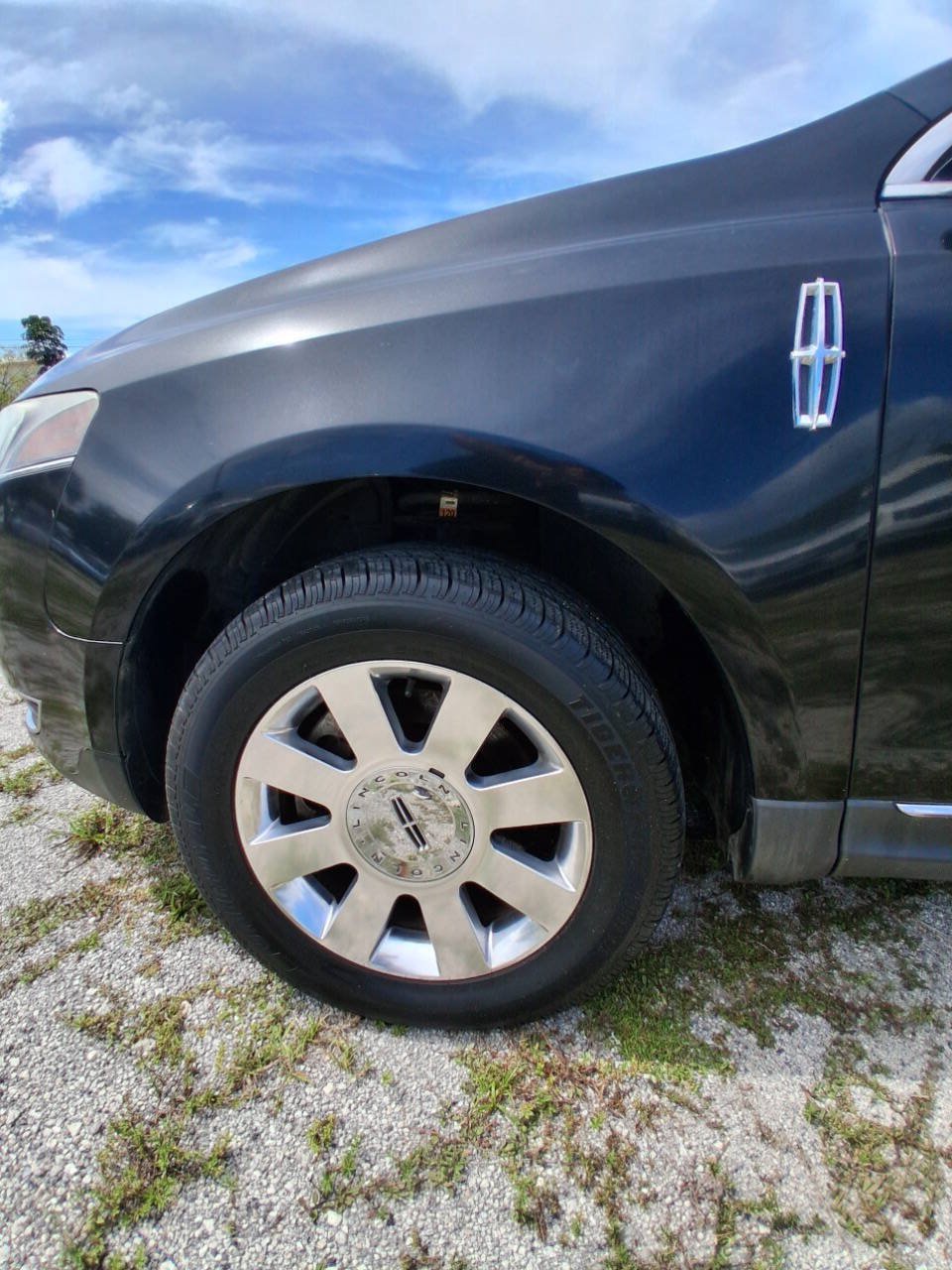 Used 2013 Lincoln MKT AWD image 23