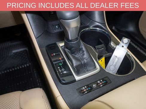 Used 2018 Toyota Highlander Limited FWD image 18