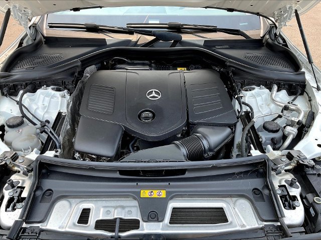 Certified 2023 Mercedes-Benz GLC 300 4MATIC image 32